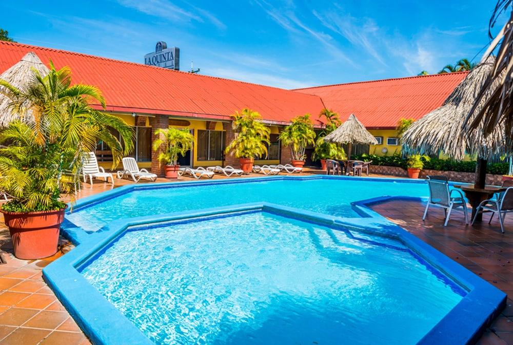 Hotel La Quinta La Ceiba Exterior foto